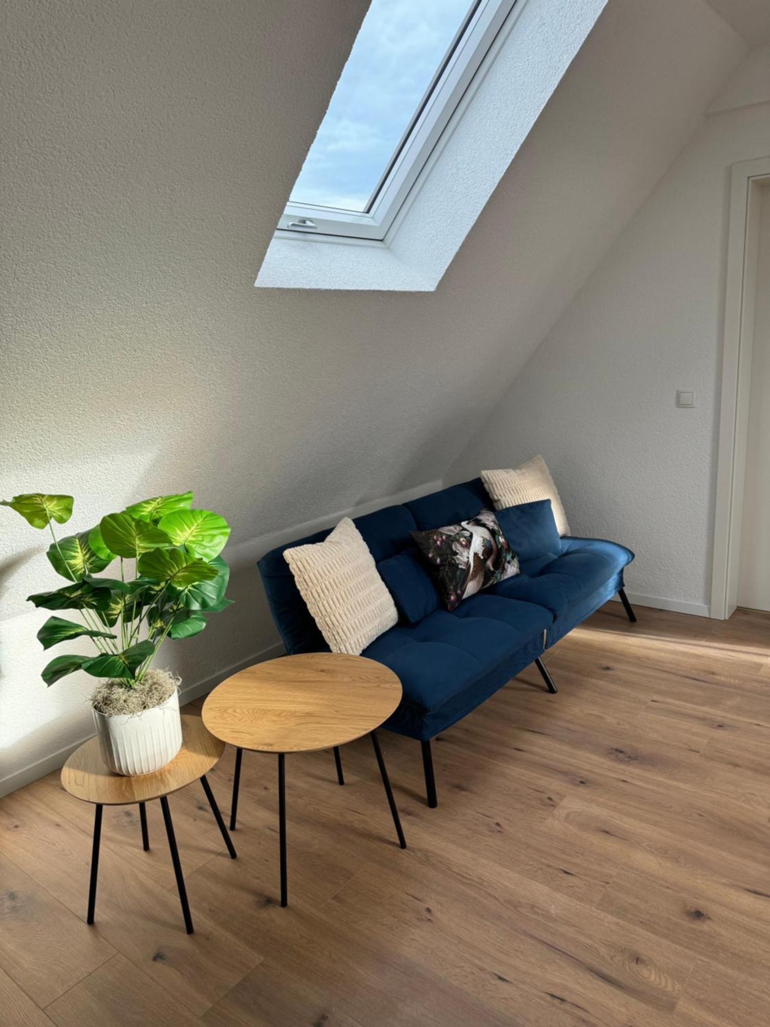 Dachgeschosstraum Apartment Фройденщат Екстериор снимка